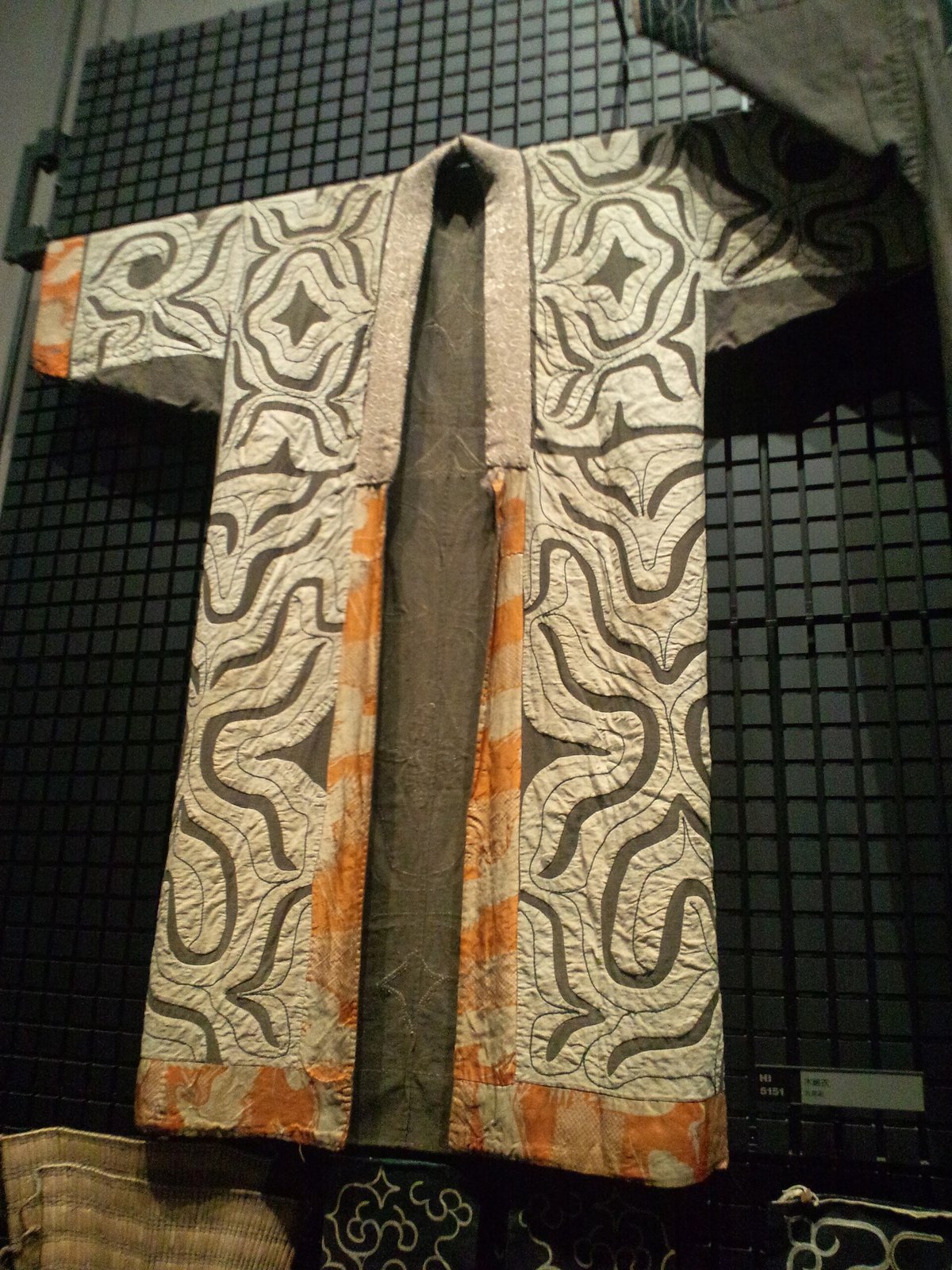 切伏文様の木綿衣(カパラミプ)