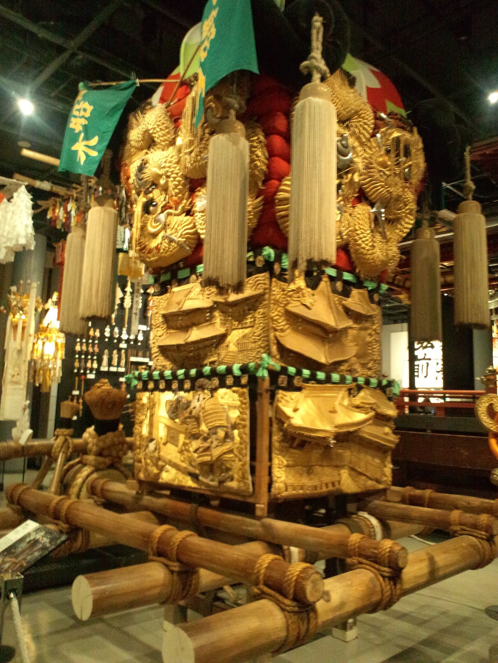 国立民族学博物館の日本展示にある愛媛県新居浜市の太鼓台